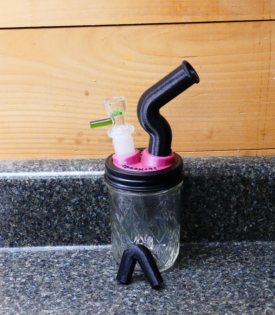 Pink/Black 8oz